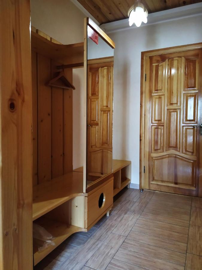 Guest House Shafran ยาเรมชา ภายนอก รูปภาพ